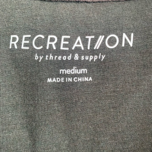 Thread & Supply Green Quilted Vest with Elastic Armholes - Picture 3 of 4